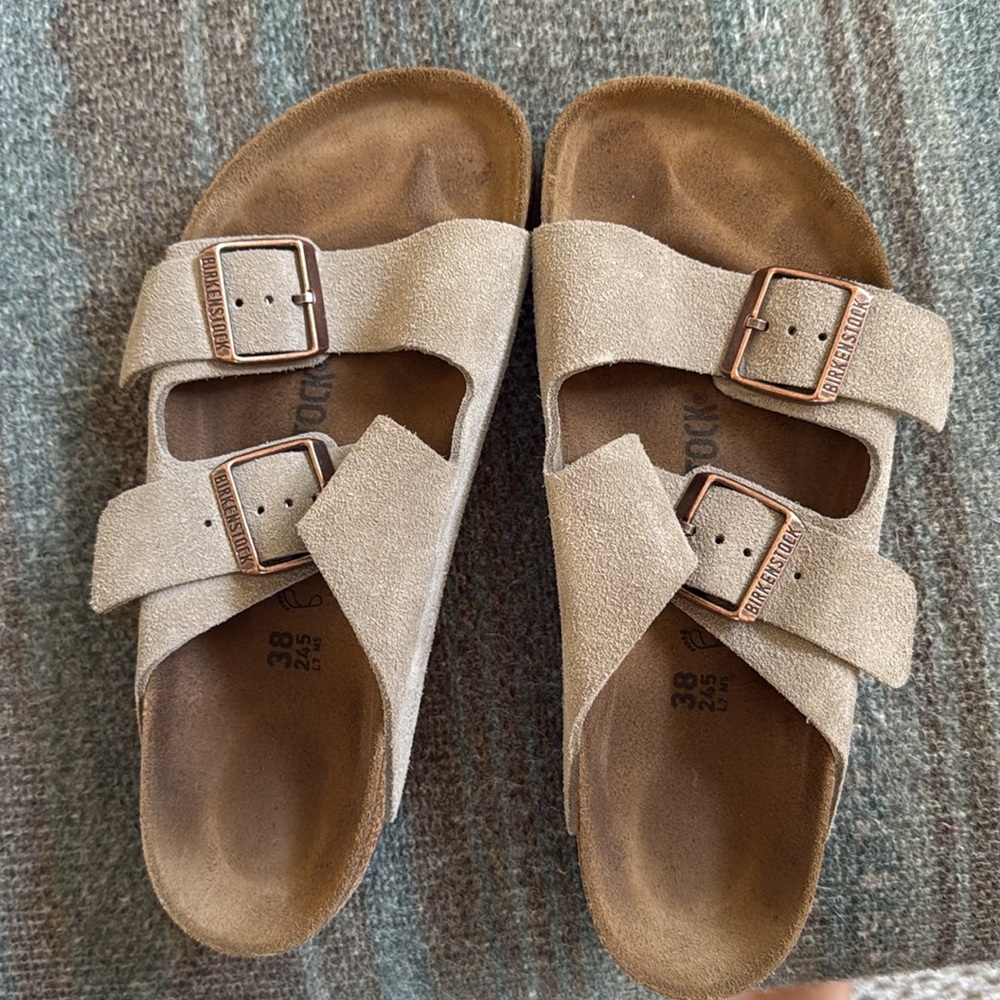Birkenstock Light tan Suede Sandals.